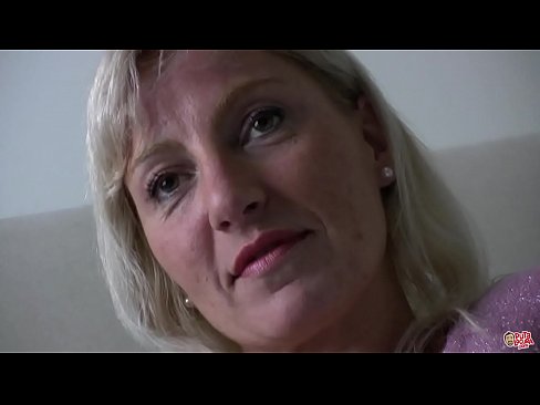 ❤️ Äiti jota me kaikki nussimme ... Lady, käyttäydy kunnolla! ❌ Kaunis porno at us fi.elitemangas.top ❌
